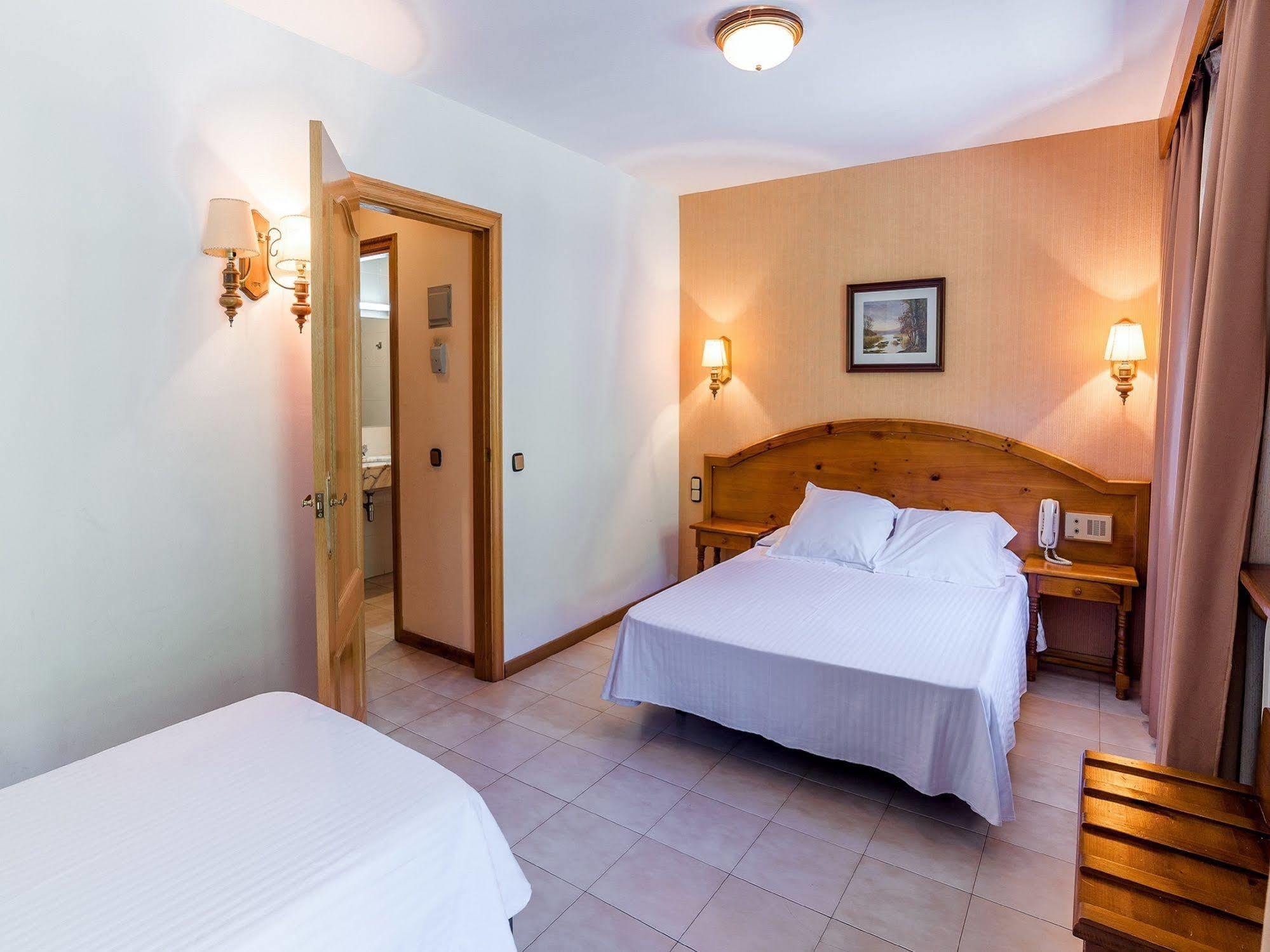 Hotel Sant Miquel Andorra la Vieja Exterior foto
